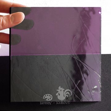 Sklo Spektrum 15 x 15 cm průhledná fialová linky