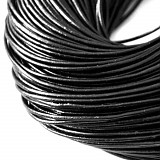Kůže kulatá tl. 2 mm - černá 1 m